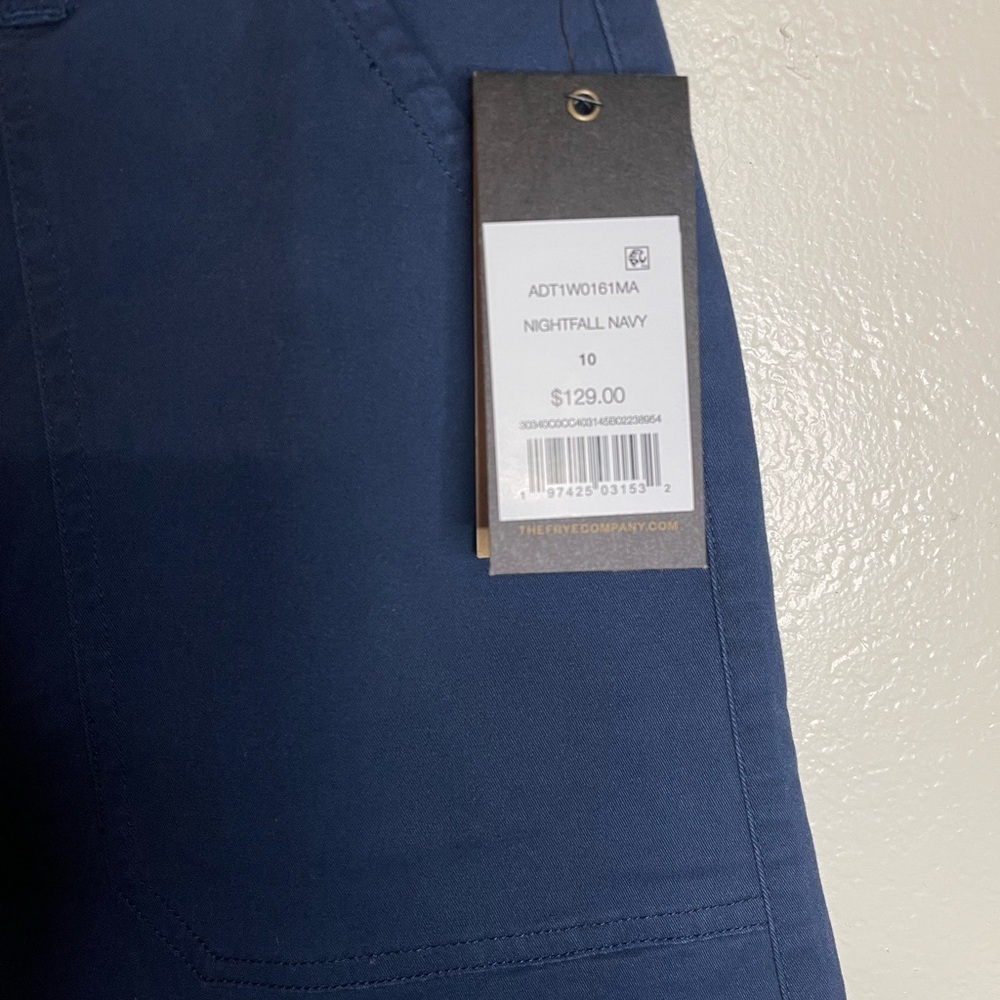 Frye Pants Women's navy  Cargo Relaxed Hiking Outdoors Nature Naturalist 10 - Picture 3 of 6